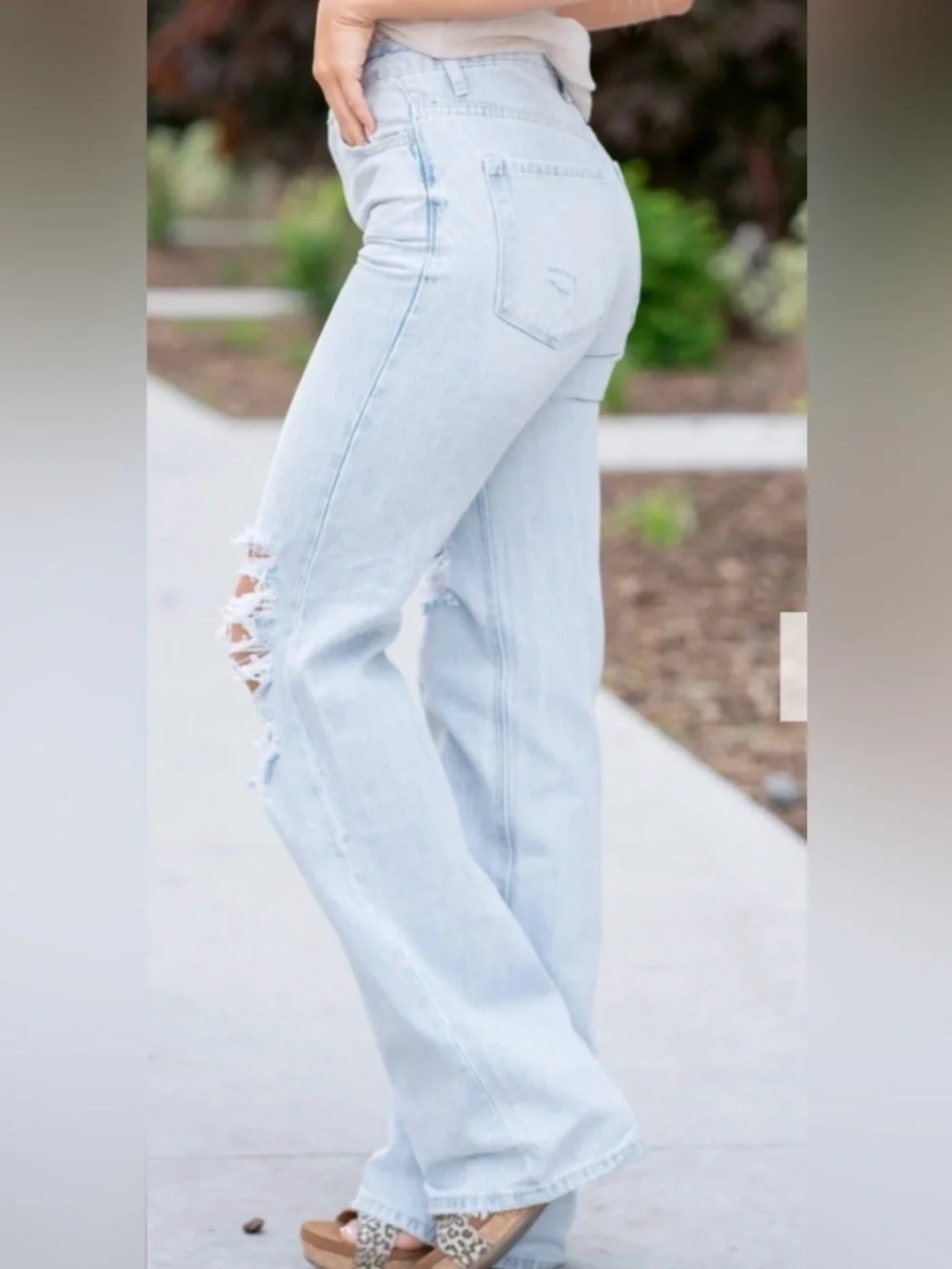 New! Vervet High Rise Leslie 90s Vintage Flare Leg Jeans Womens Size 29 - Picture 4 of 15